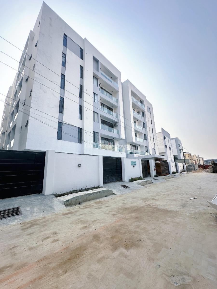 Beautifully Built 2bedroom Apartment with Swimming Pool,gym&elevator, Lekki Phase 1, Lekki, Lagos, Flat / Apartment for Sale