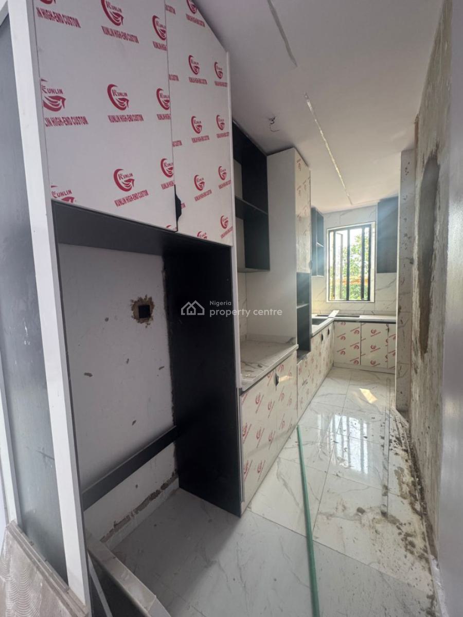 a Nice 2bedroom Flat with a Bq, Ikate, Lekki, Lagos, Flat / Apartment for Sale