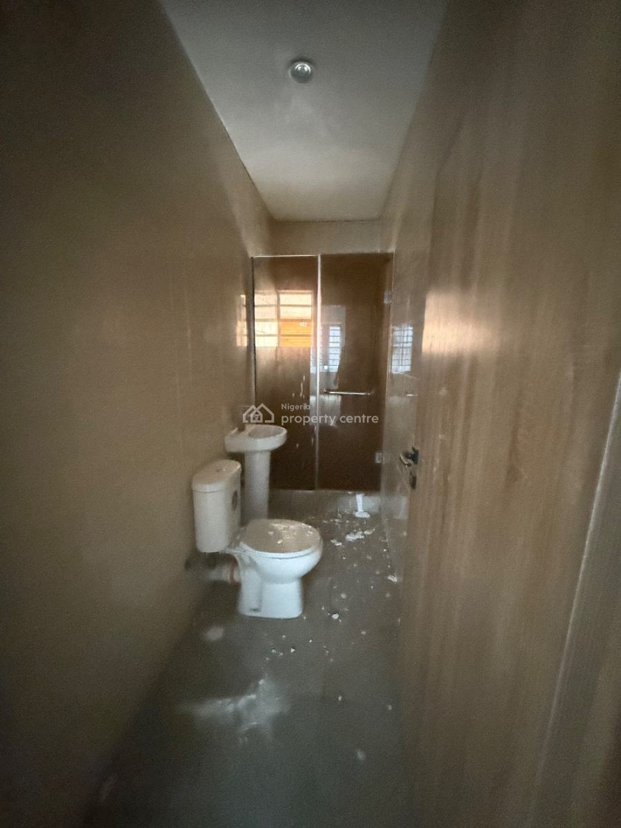 2 Bedroom Flat, Ogombo, Ajah, Lagos, Block of Flats for Sale