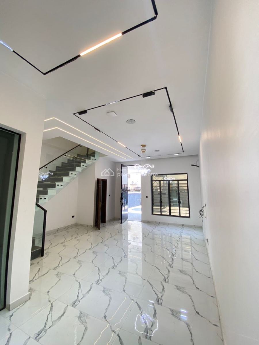 4 Bedroom, Osapa, Lekki, Lagos, Terraced Duplex for Sale