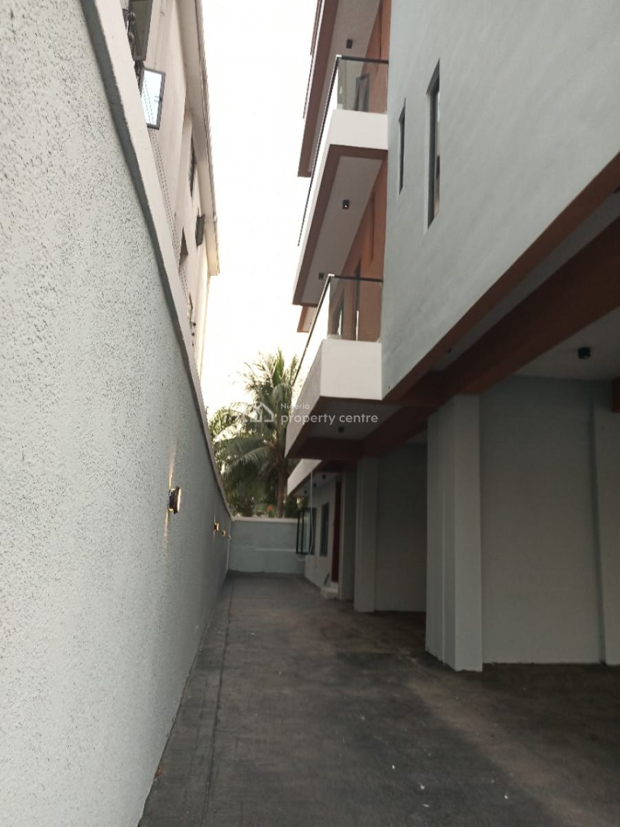 Newly Built 2 Bedroom Apartment with Spacious Rooms, Ologolo, Lekki, Lagos, Block of Flats for Sale