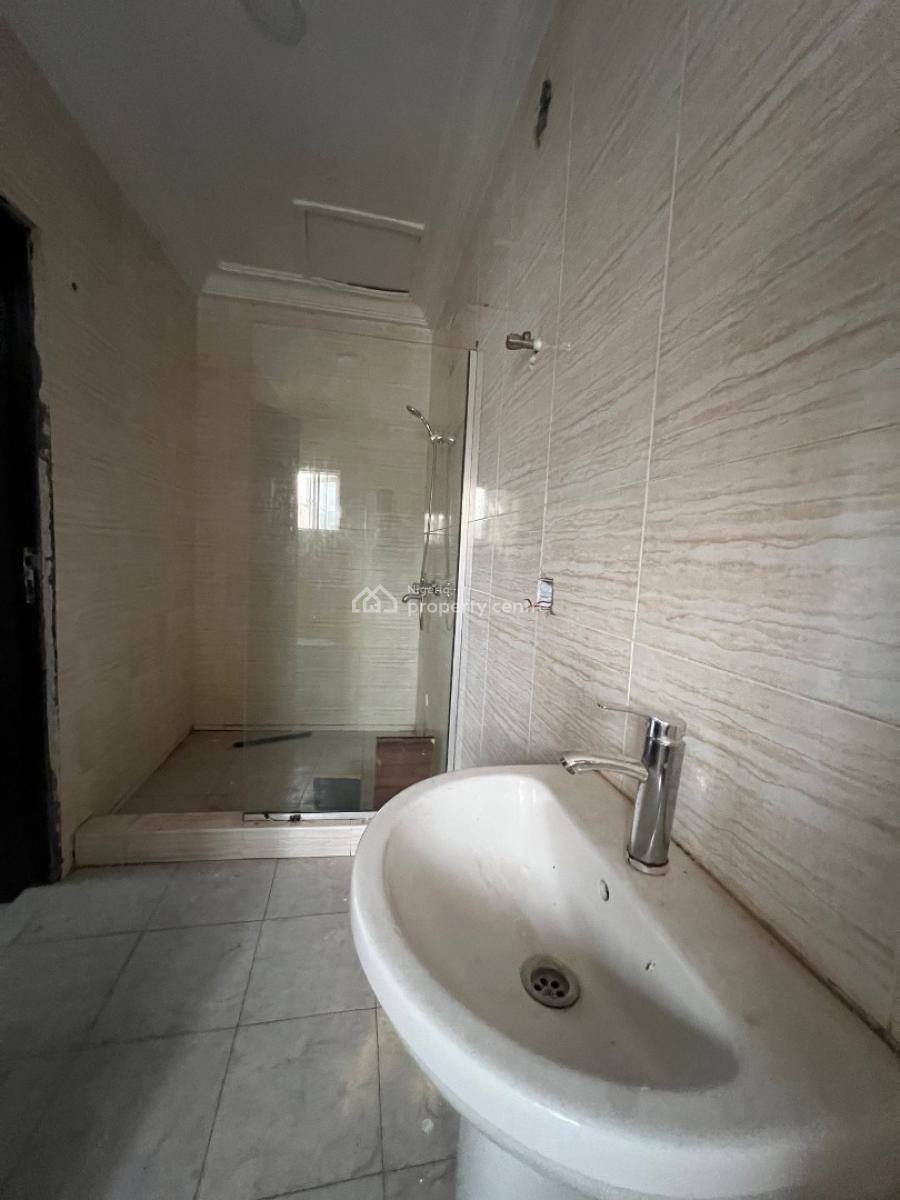 Well Built 5bedroom Detached Duplex, Ilasan, Lekki, Lagos, Office Space for Rent