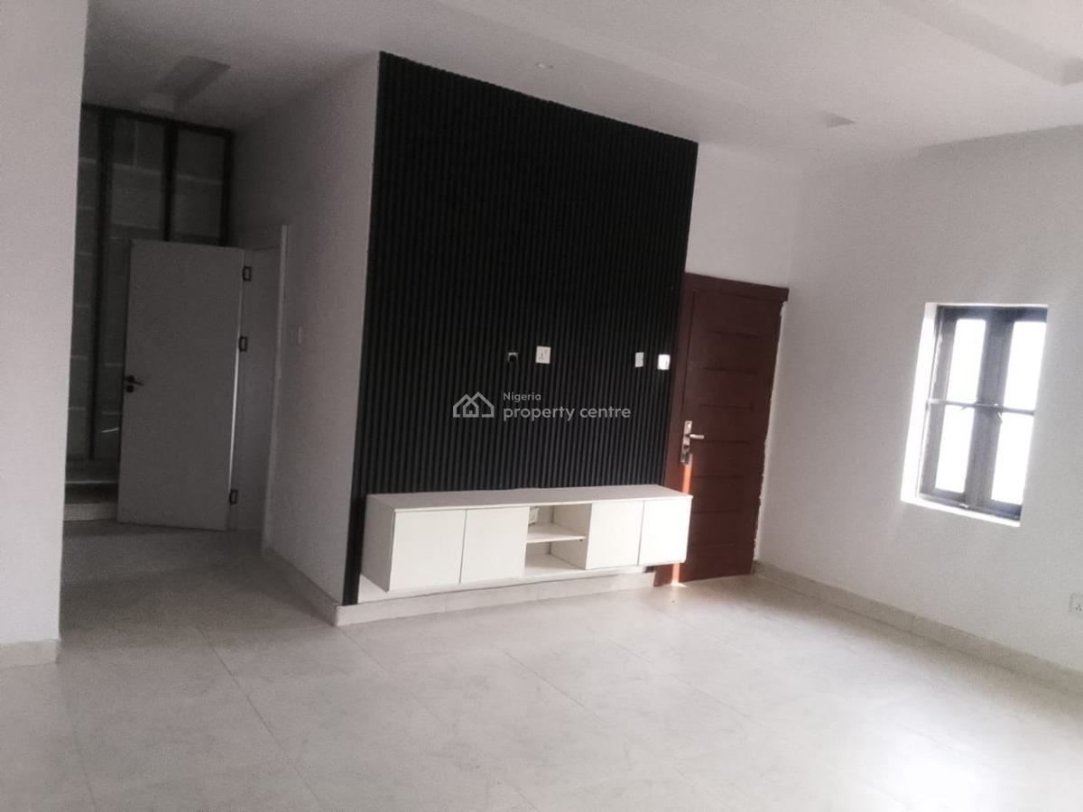 4 Bedrooms Semi-detached Duplex, River Vally Estate, Ojodu Berger, Ojodu, Lagos, Semi-detached Duplex for Rent