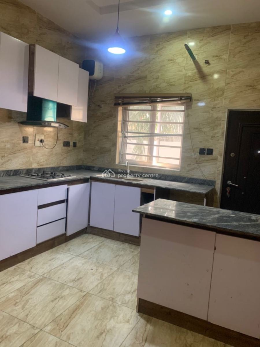 4 Bedroom Semi Detached Duplex with Bq, Thomas Estate, Ajah, Lagos, Semi-detached Duplex for Rent
