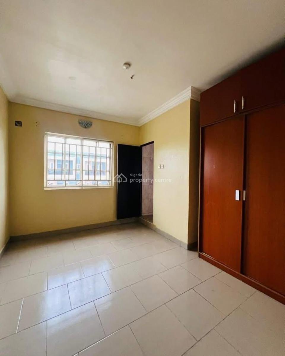 Executive 3 Bedroom Apartment, Adeniyi Jones, Ikeja, Lagos, Flat / Apartment for Sale