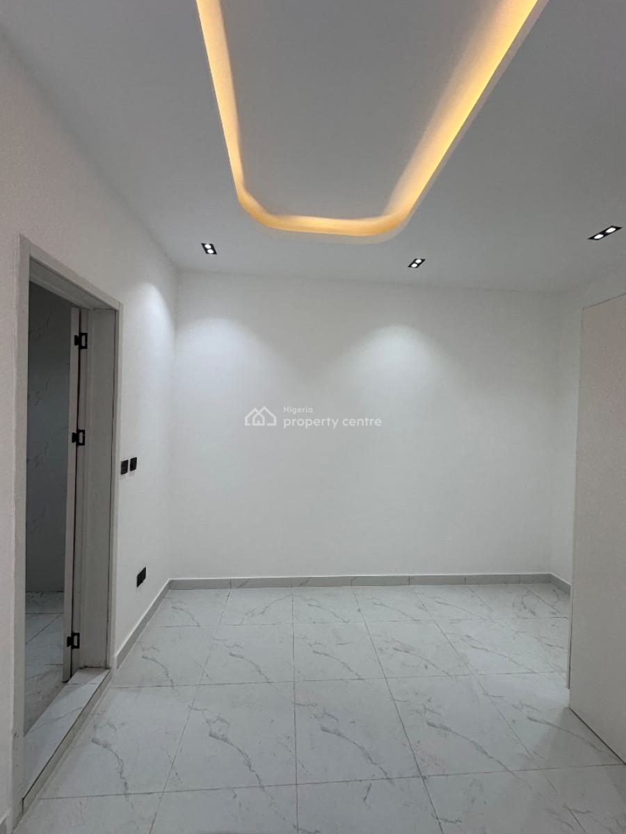 2 Bedrooms Apartment, Ilasan, Lekki, Lagos, Flat / Apartment for Sale