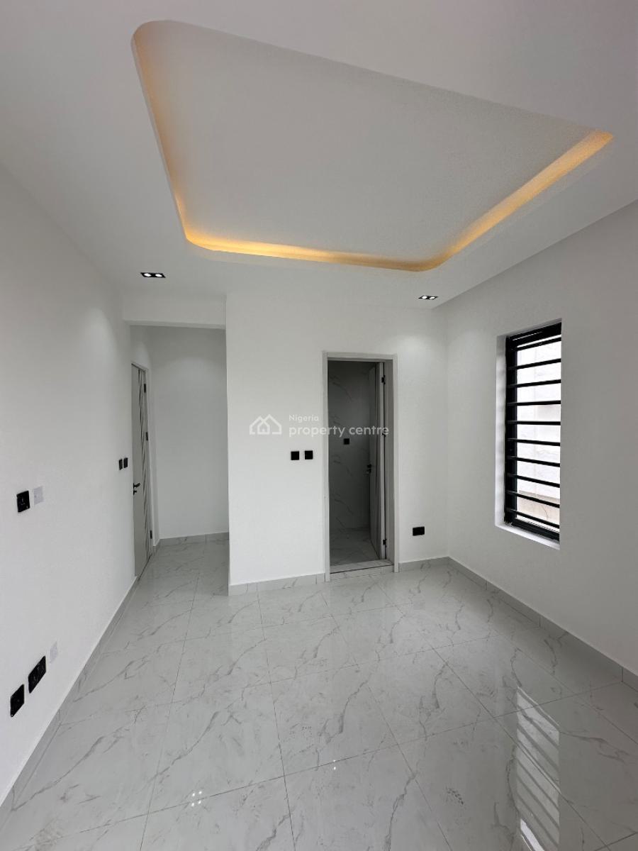 2 Bedrooms Apartment, Ilasan, Lekki, Lagos, Flat / Apartment for Sale