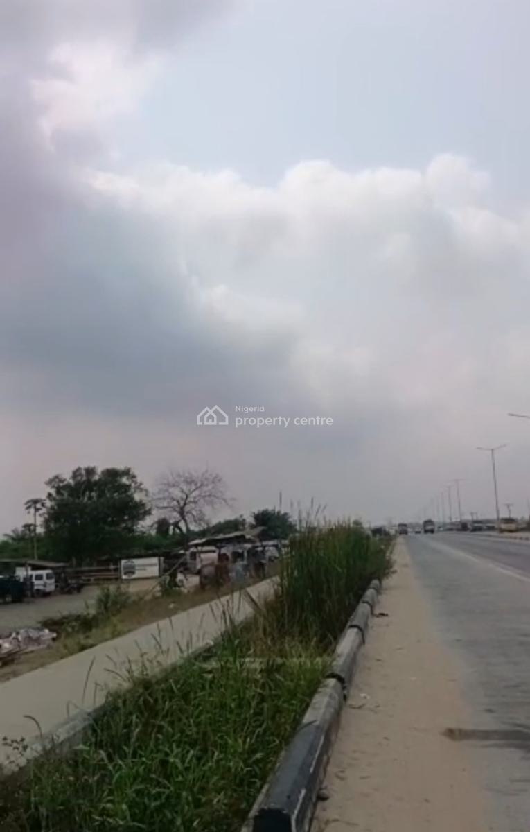 10 Hectares of Prime Land, Lekki Expressway, Lekki, Lagos, Land for Sale