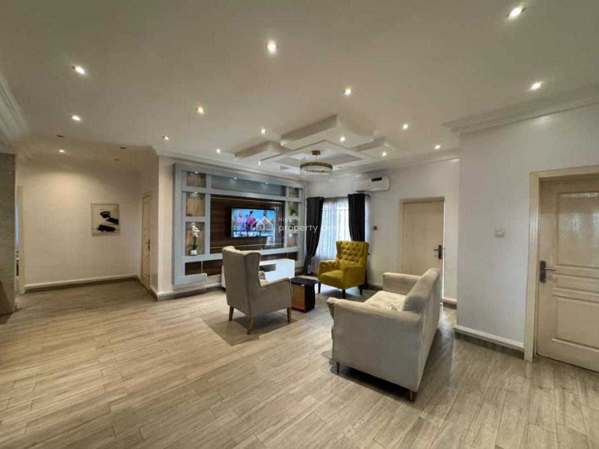 3 Bedroom Apartment, Gra Phase 1, Magodo, Lagos, Flat / Apartment for Sale