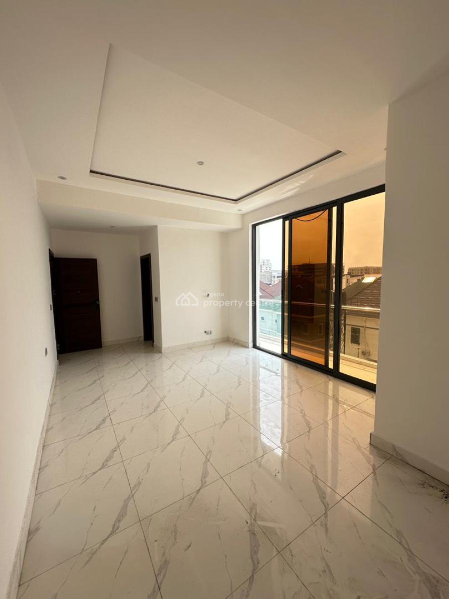 Exquisite Luxury Spacious 3 Bedroom Apartment with Bq and Gym, Ikate, Lekki, Lagos, Flat / Apartment for Sale