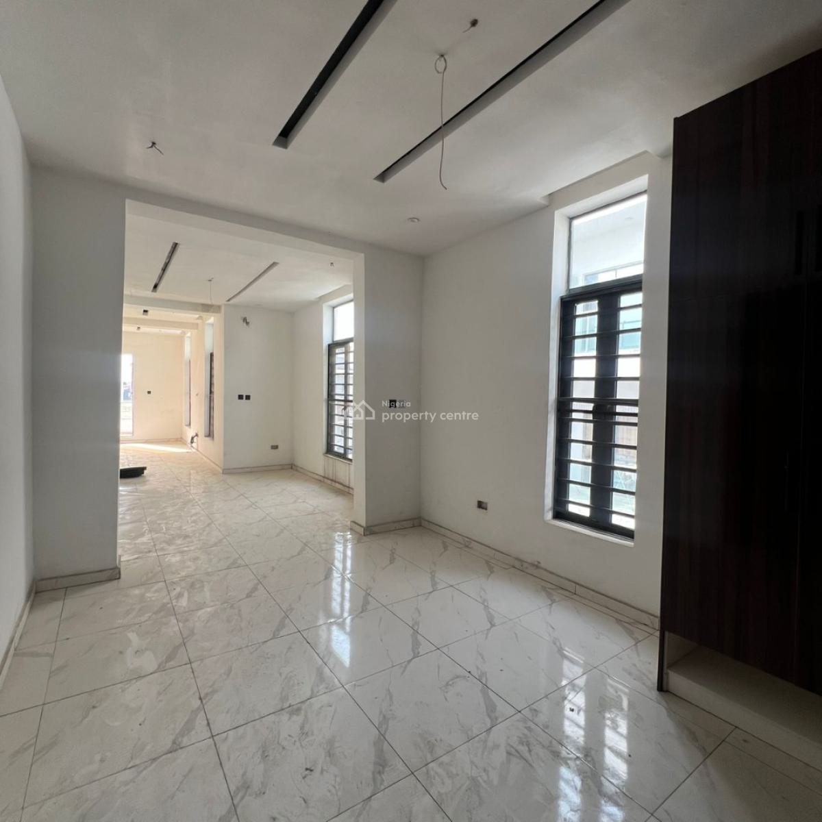 5 Bedroom Semi-detached Duplex with Bq, Lekki Phase 1, Lekki, Lagos, Semi-detached Duplex for Rent