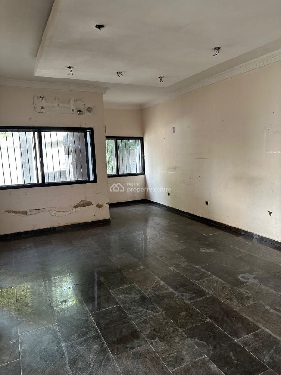 2 Bedroom for Commercial Use, Lekki Phase 1, Lekki, Lagos, Flat / Apartment for Rent