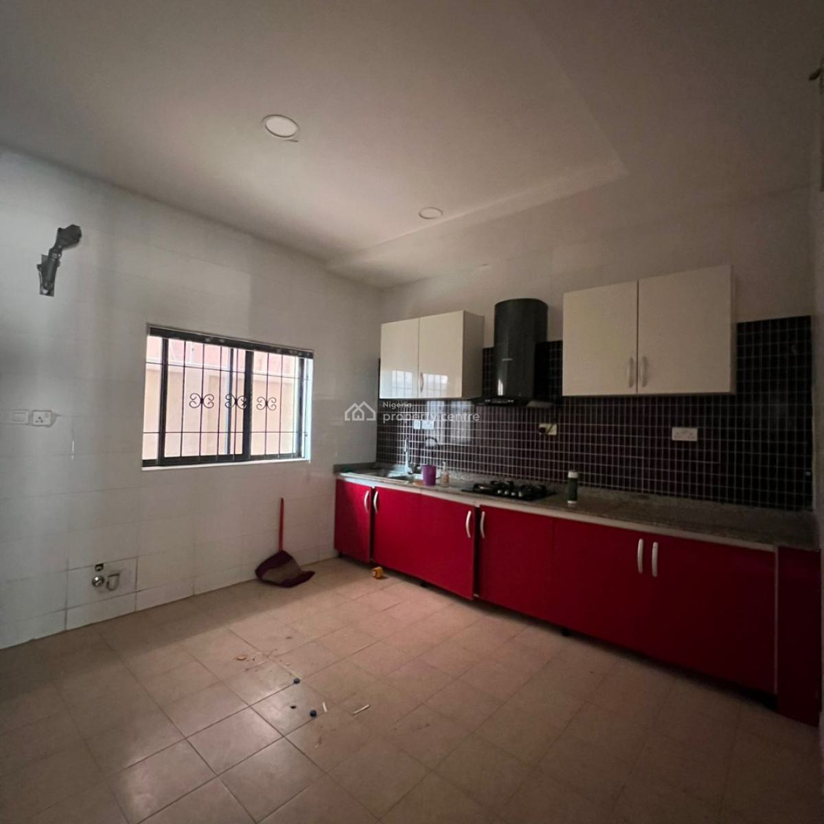 2 Bedroom Apartment Available, Lekki, Lekki Phase 1, Lekki, Lagos, Flat / Apartment for Rent