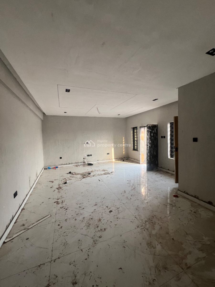 3 Bedrooms Yaba, Yaba, Lagos, Flat / Apartment for Sale