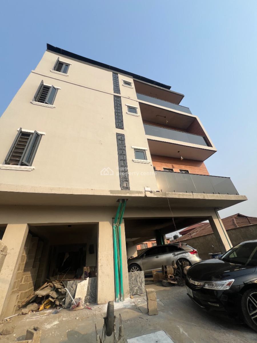 3 Bedrooms Yaba, Yaba, Lagos, Flat / Apartment for Sale
