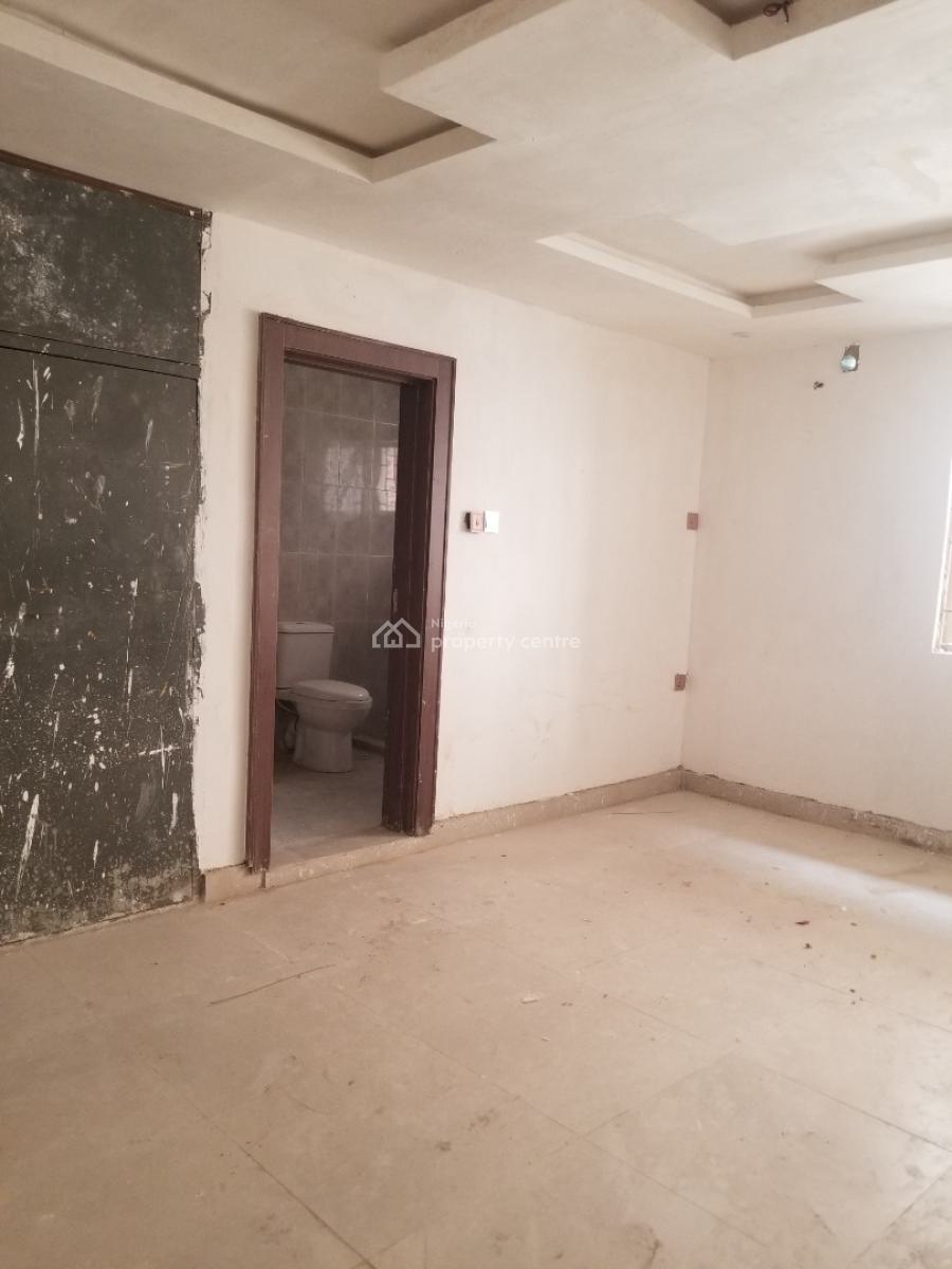 Fantastic 3 Bedroom Flat( All Room Ensuite)  & All Round P.o.p Ceiling, Beside Lagos City Mall, Alausa, Ikeja, Lagos, Flat / Apartment for Rent