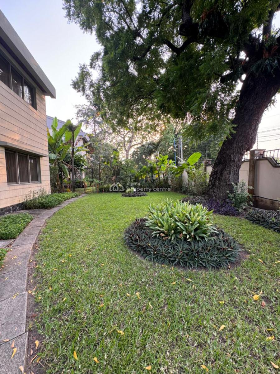 Lovely 5bedroom Detached House with Garden,pool,gym, Old Ikoyi, Ikoyi, Lagos, Detached Duplex for Rent