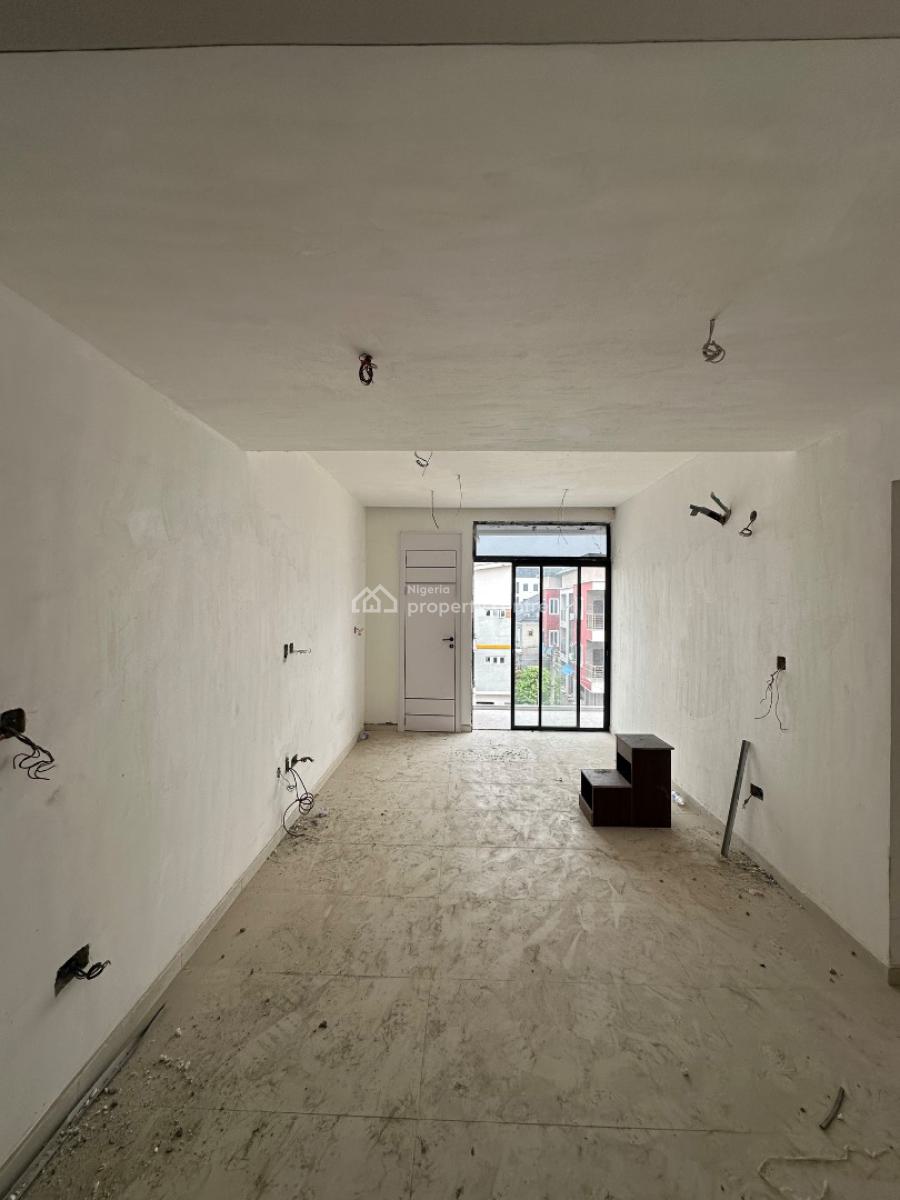 2 Bedroom Apartment, Ilasan, Lekki, Lagos, Flat / Apartment for Sale