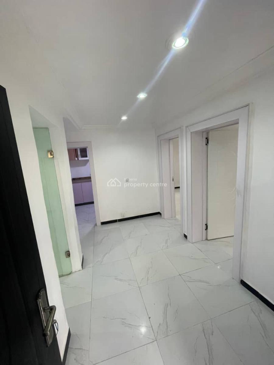 Very Nice Bungalow, Off Admiralty Road, Lekki Phase 1, Lekki, Lagos, Semi-detached Bungalow for Rent