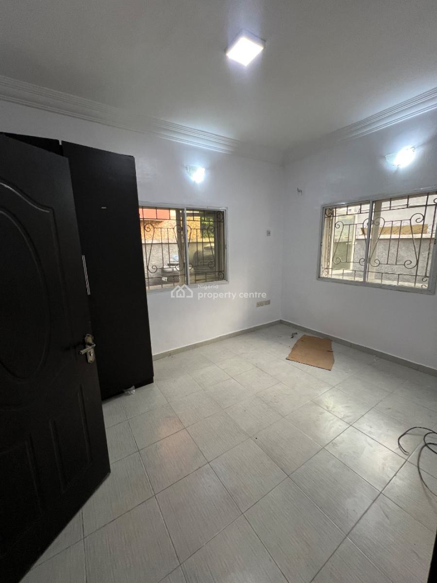 Spacious 3-bedroom Flat in Osapa London Estate., Osapa, Lekki, Lagos, Flat / Apartment for Rent