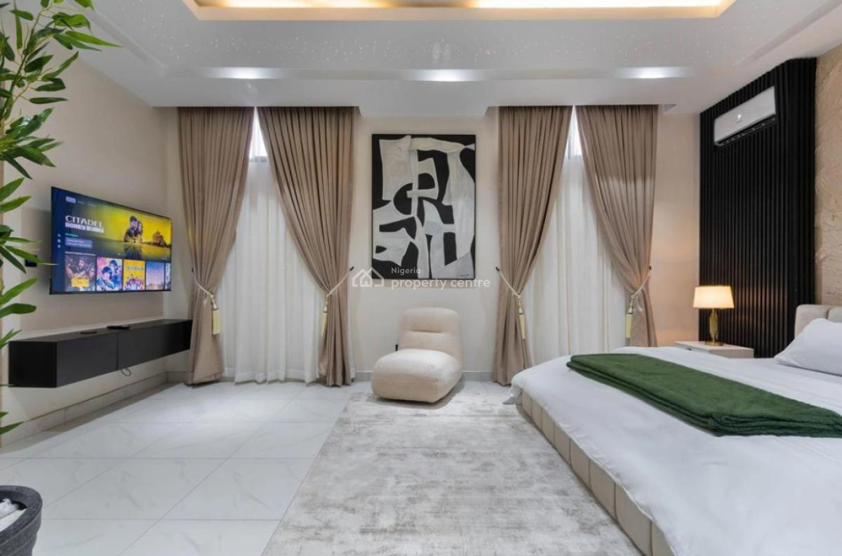 Luxury 2 Bedroom Penthouse Duplex in Lekki with Pool Gym, Ikate Lekki, Lekki, Lagos, Flat / Apartment Short Let