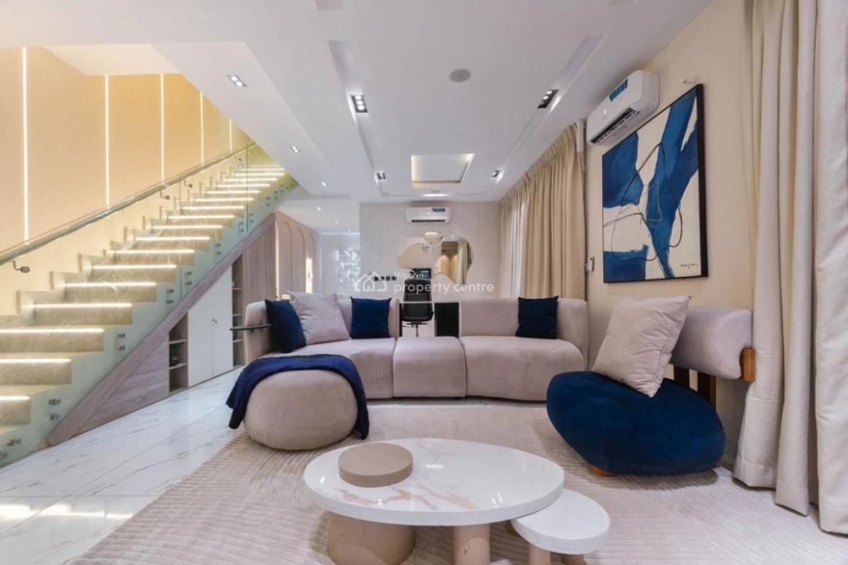 Luxury 2 Bedroom Penthouse Duplex in Lekki with Pool Gym, Ikate Lekki, Lekki, Lagos, Flat / Apartment Short Let