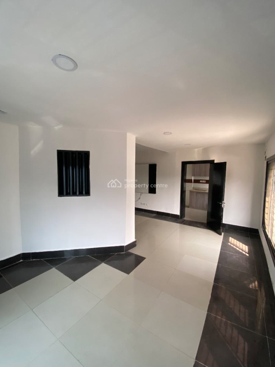 Lovely 2 Bed Apartment Fully Serviced, Lekki Right, Lekki, Lagos, Flat / Apartment for Rent