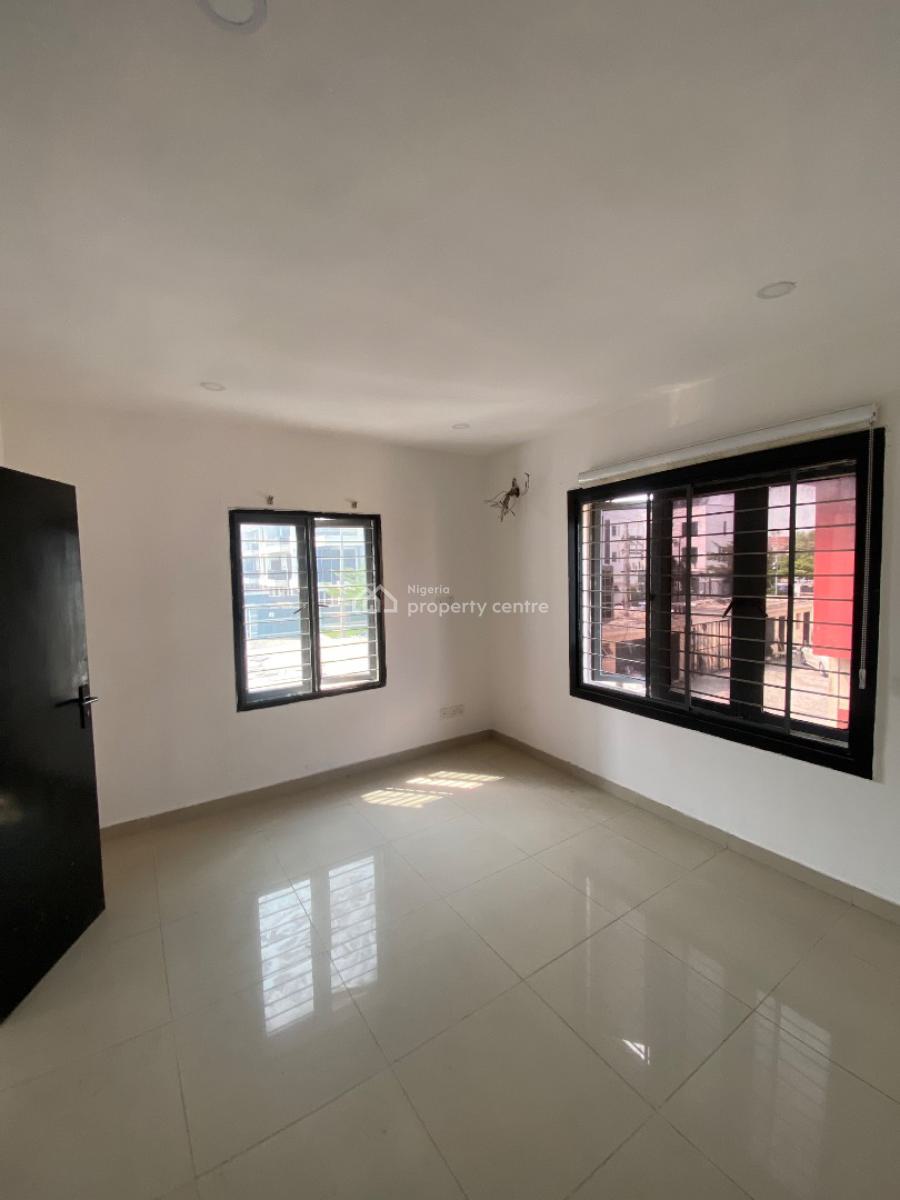 Lovely 2 Bed Apartment Fully Serviced, Lekki Right, Lekki, Lagos, Flat / Apartment for Rent