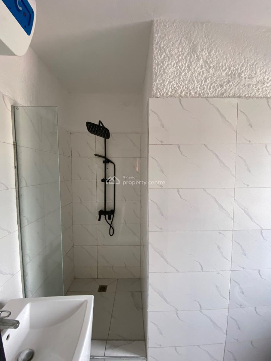 Lovely 2 Bed Apartment Fully Serviced, Lekki Right, Lekki, Lagos, Flat / Apartment for Rent