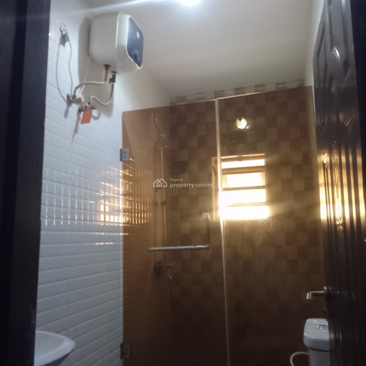 Exquisite 3bedroom Terrence Duplex with a Standard Bq, Genesis Court, Badore, Ajah, Lagos, Terraced Duplex for Rent