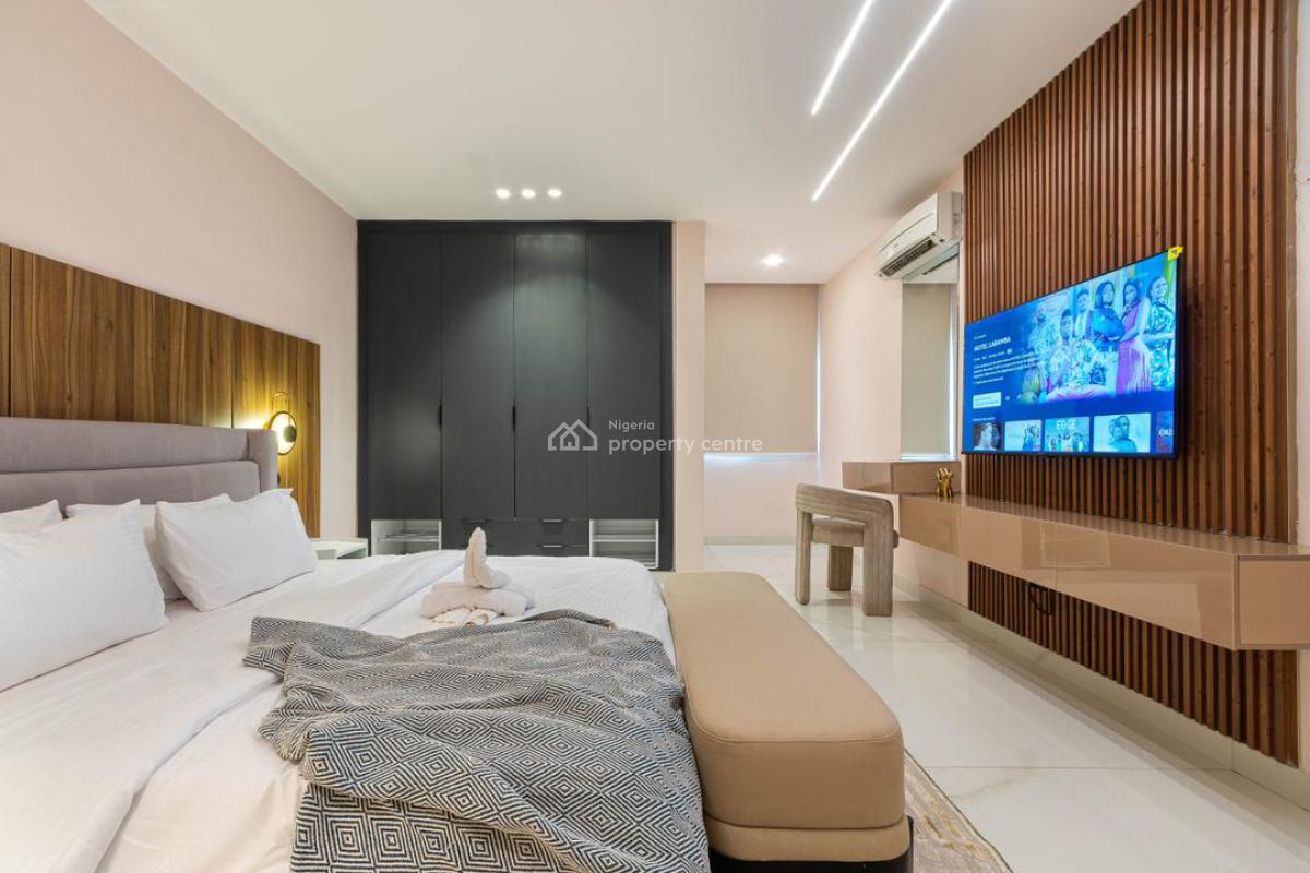 Luxury 3 Bedroom Apartment in Ikoyi with Pool Wifi and 247 Power, Banana Island Road Ikoyi, Ikoyi, Lagos, Flat / Apartment Short Let