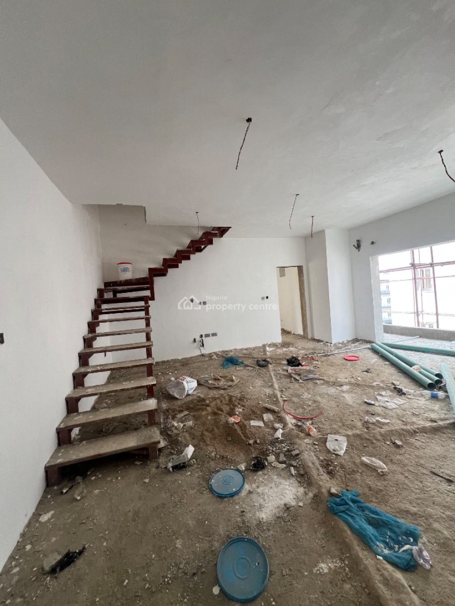 3 Bedrooms, Alagomeji, Yaba, Lagos, Detached Duplex for Sale