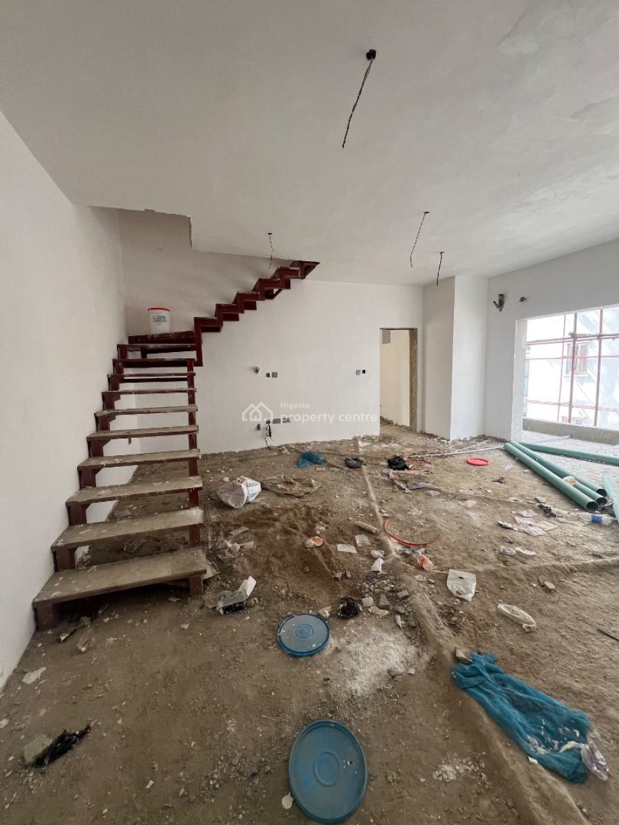 3 Bedrooms, Alagomeji, Yaba, Lagos, Detached Duplex for Sale