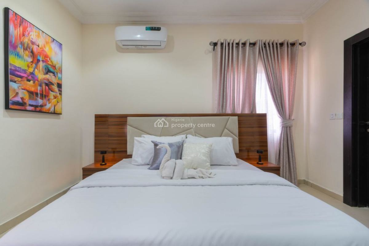 Luxury 3 Bedroom Sea View Apartment in Ikate with Pool Gym Ps4, Ikate Lekki, Lekki, Lagos, Flat / Apartment Short Let