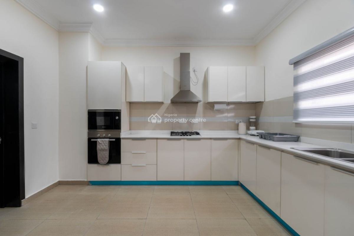 Luxury 3 Bedroom Sea View Apartment in Ikate with Pool Gym Ps4, Ikate Lekki, Lekki, Lagos, Flat / Apartment Short Let