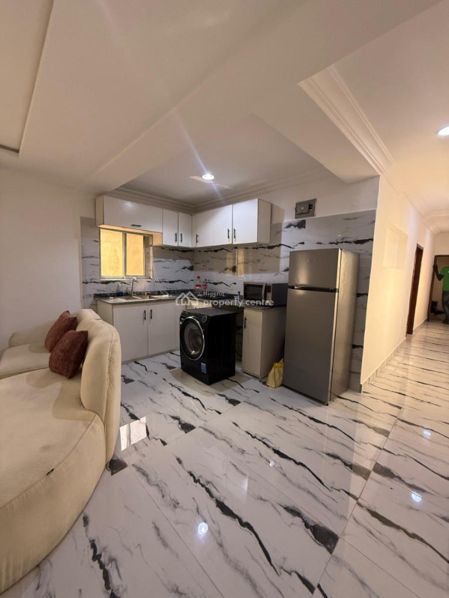 Modern and Spacious  2-bedroom Apartment, Magodo, Lagos, Flat / Apartment for Sale