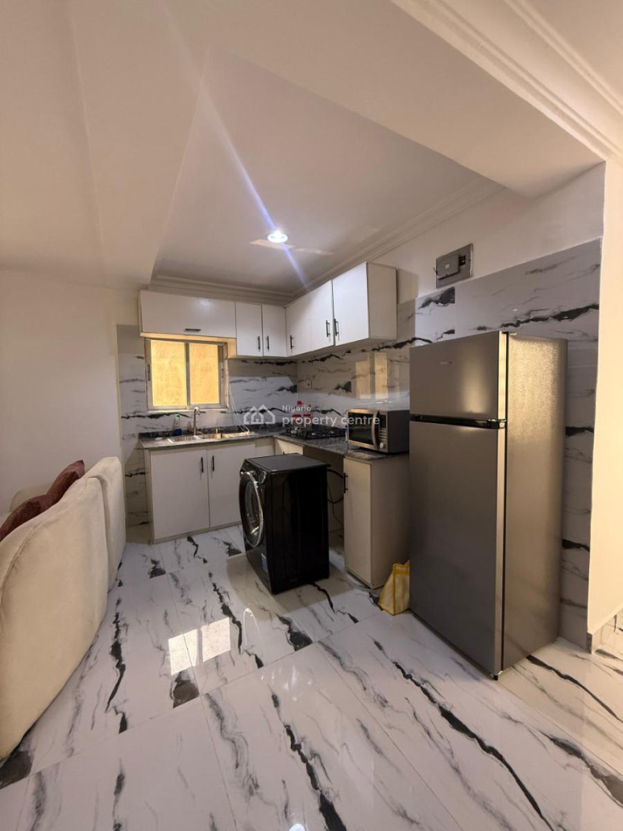 Modern and Spacious  2-bedroom Apartment, Magodo, Lagos, Flat / Apartment for Sale