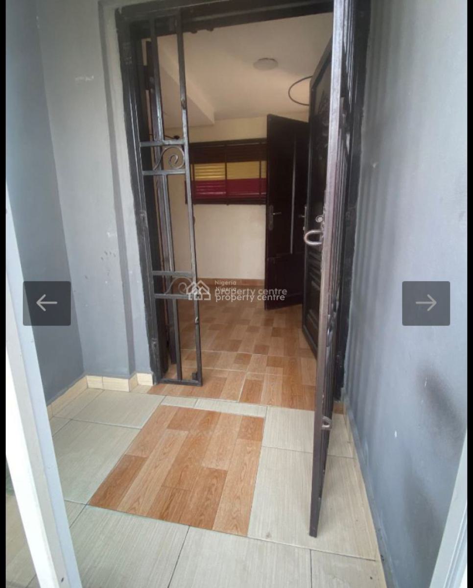 Very Clean Shop Space with Private Toilet, Badore, Ajah, Lagos, Shop for Rent