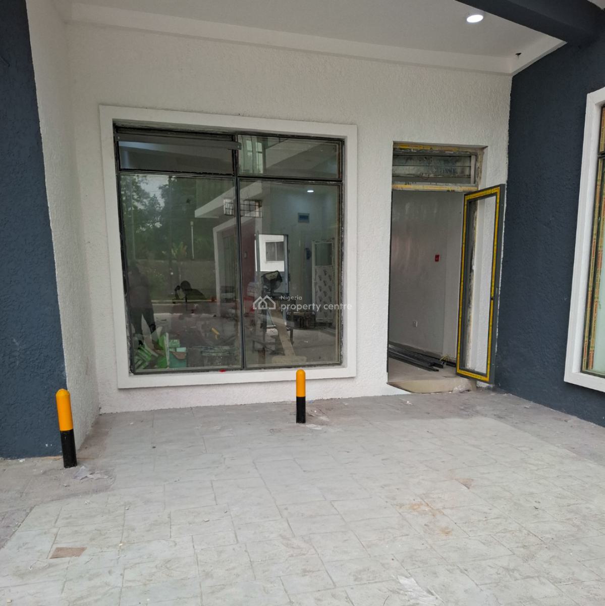 Ground Floor Shop Space with a Private Toilet in a Plaza, Orazi By Gra, Orazi, Port Harcourt, Rivers, Shop for Rent