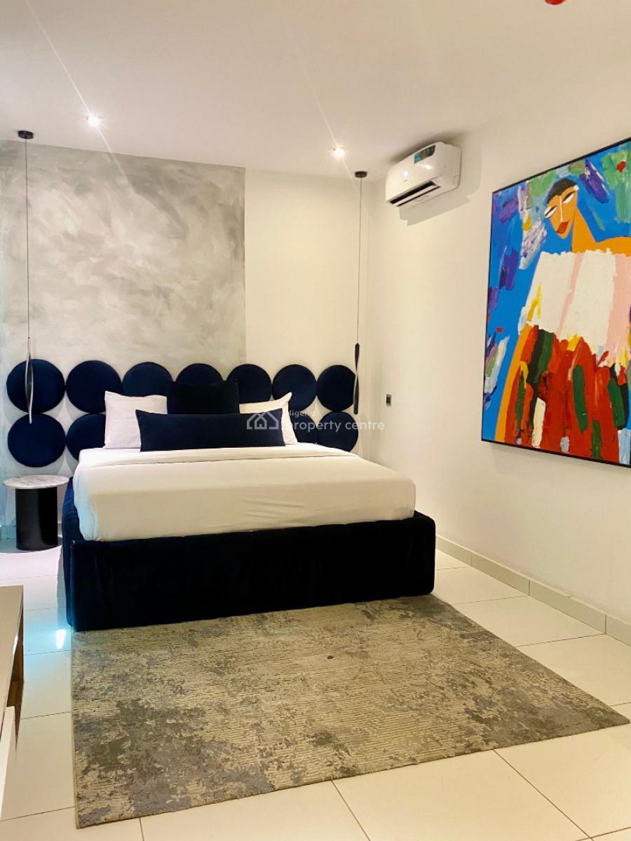 Luxury 4 Bedroom Apartment in Lekki Phase 1  with Ps5 and Snooker, Admiralty Lekki Phase One, Lekki Phase 1, Lekki, Lagos, Flat / Apartment Short Let