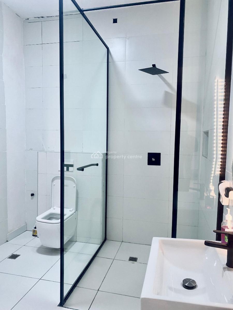 Luxury 4 Bedroom Apartment in Lekki Phase 1  with Ps5 and Snooker, Admiralty Lekki Phase One, Lekki Phase 1, Lekki, Lagos, Flat / Apartment Short Let