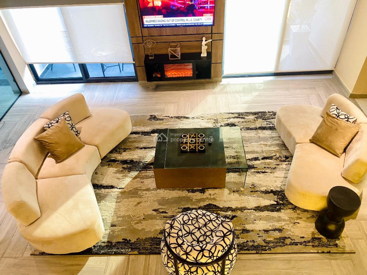 Luxury 4 Bedroom Apartment in Lekki Phase 1  with Ps5 and Snooker, Admiralty Lekki Phase One, Lekki Phase 1, Lekki, Lagos, Flat / Apartment Short Let