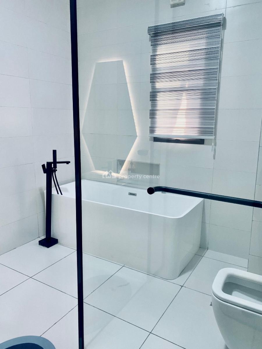 Luxury 4 Bedroom Apartment in Lekki Phase 1  with Ps5 and Snooker, Admiralty Lekki Phase One, Lekki Phase 1, Lekki, Lagos, Flat / Apartment Short Let