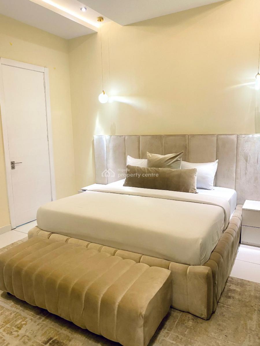 Luxury 4 Bedroom Apartment in Lekki Phase 1  with Ps5 and Snooker, Admiralty Lekki Phase One, Lekki Phase 1, Lekki, Lagos, Flat / Apartment Short Let