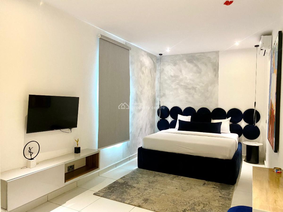 Luxury 4 Bedroom Apartment in Lekki Phase 1  with Ps5 and Snooker, Admiralty Lekki Phase One, Lekki Phase 1, Lekki, Lagos, Flat / Apartment Short Let
