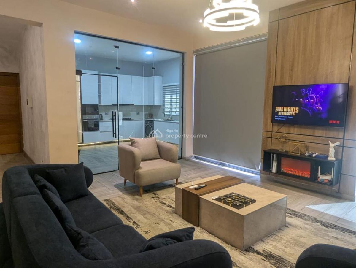 Luxury 4 Bedroom Apartment with Ps5 and Snooker, Admiralty Way, Lekki Phase 1, Lekki, Lagos, Flat / Apartment Short Let