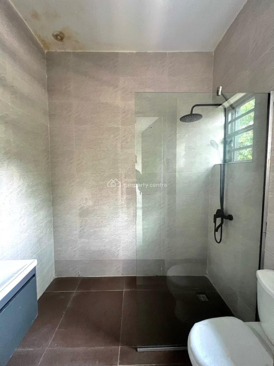 2-bedroom Apartment - Ologolo,, Ologolo, Lekki, Lagos, Flat / Apartment for Rent