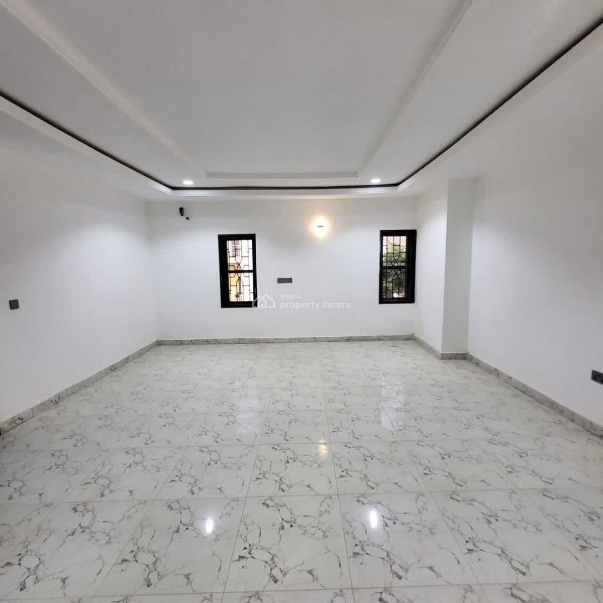 Standard 4 Bedroom Terrace Duplex, Guzape District, Abuja, Terraced Duplex for Sale