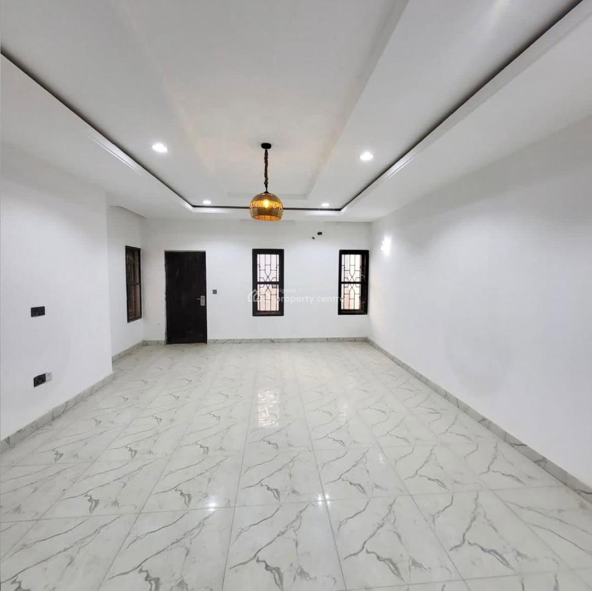 Standard 4 Bedroom Terrace Duplex, Guzape District, Abuja, Terraced Duplex for Sale