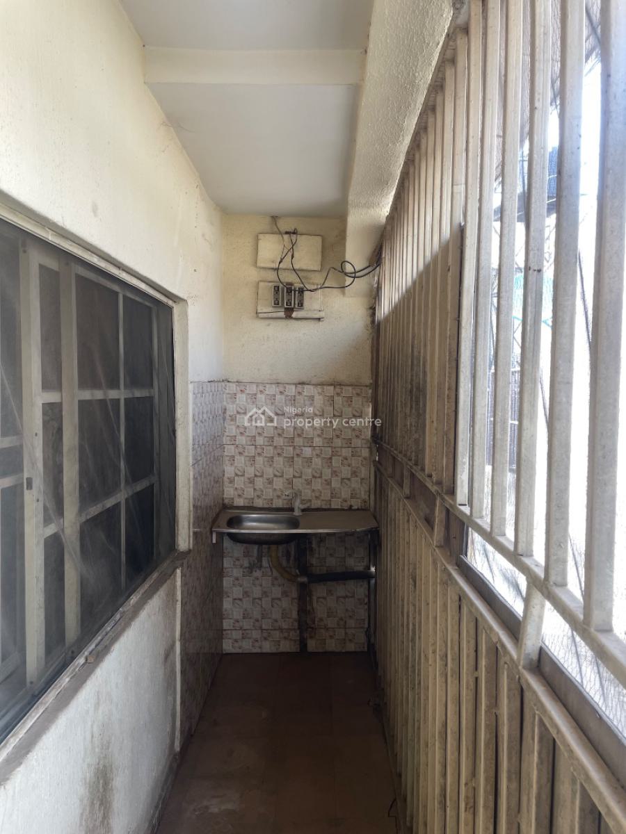 Spacious One Bedroom Flat, 2nd Avenue, Gwarinpa, Abuja, Mini Flat (room and Parlour) for Rent